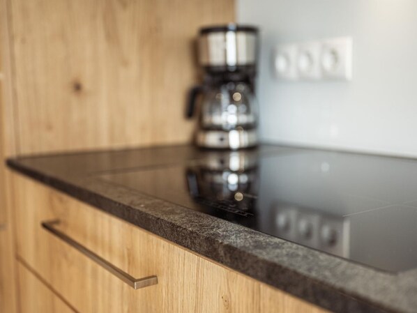 Kaffee und/oder Kaffeemaschine
