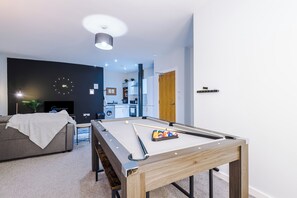 Spielezimmer