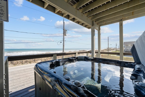 Bain à remous extérieur