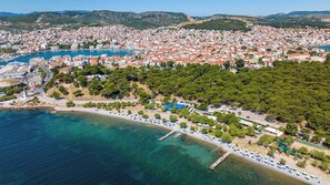Tsamakia beach - 2km away from the property