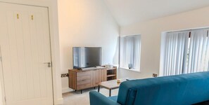 Living Room / Lounge