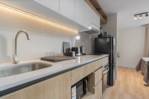 Kitchen or kitchenette,Living Room