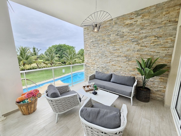 Fachada / Terraza