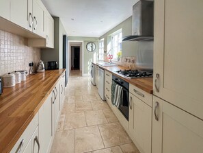 Kitchen | Swift Nest Cottage, Easton On The Hill