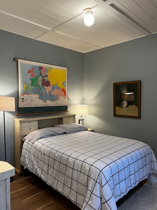 Double bed