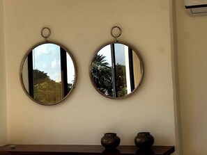 Curated accesories and design