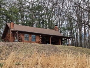 Log cabin in the mountains 