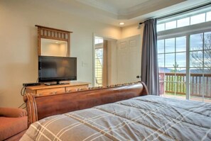 TV, deck access, mountain view.