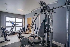 Full Gym!