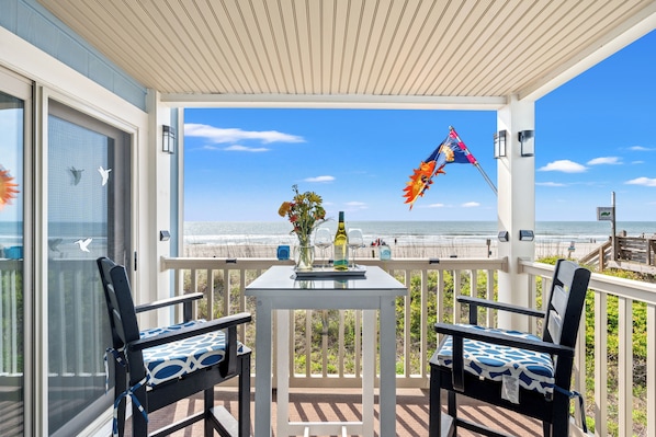 Good morning. Enjoy your coffee on the deck!