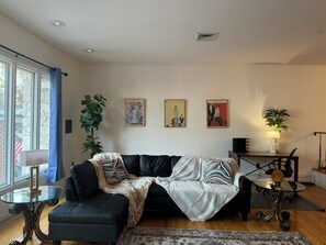 Minimalist living room for relaxation
