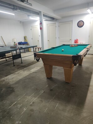 Spielezimmer