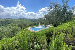 Piscina comunitaria