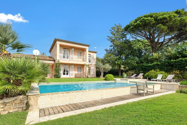 Private Pool