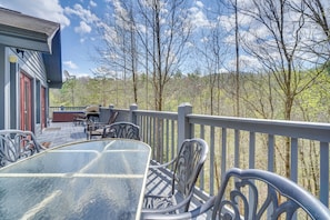 Deck | Private Hot Tub | Gas Grill