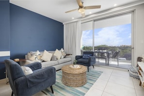 Experience comfort and style in this inviting living space, complete with stunning views and a cozy ambiance. Your perfect getaway starts here!