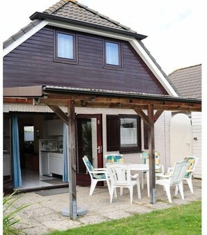 Holiday Home Exterior [summer]