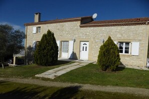 Extérieur maison de vacances [été]