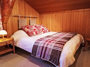 Bett, Bedding, Schlafzimmer, Möbel, Bettdecke, Holz, Fussboden, Flooring, Linens, Interior Design