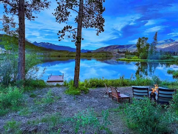 Summer on Sun Valley Lake at Dusk