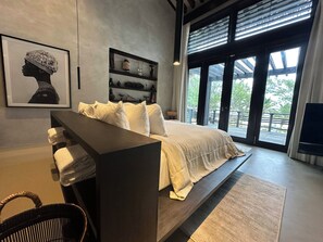 Abrazos Suite 4 with Wraparound Balcony