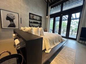 Abrazos Suite 4 with Wraparound Balcony