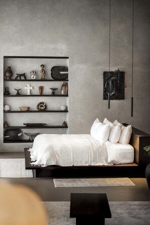 Abrazos Belize Suite 6- King Bed