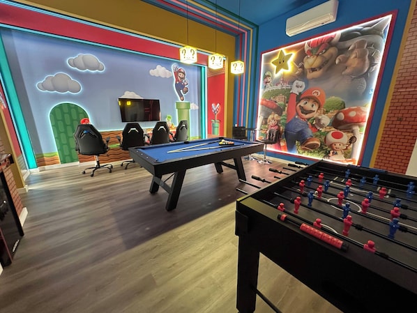 Spielezimmer