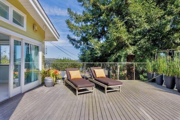 Private deck with sun loungers