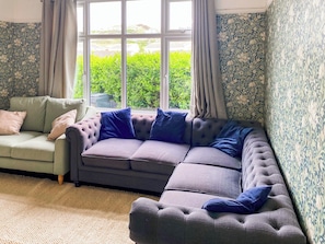 Living area | Lowenek - Perran Escapes, Perranporth