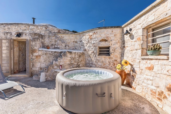 Bubbelpool utomhus