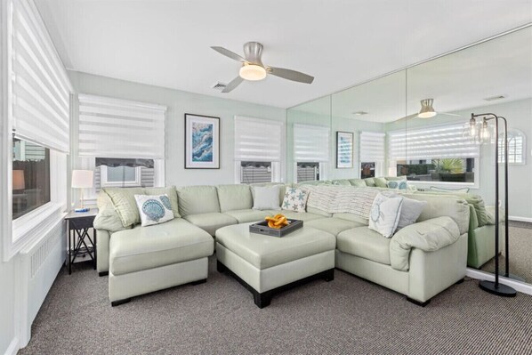 Spacious, cozy couch, perfect spot to relax after a beach day!