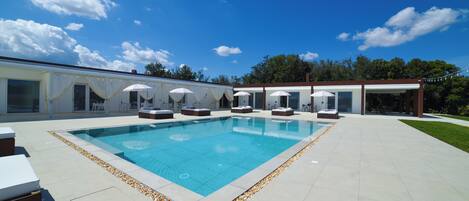Piscine partagée