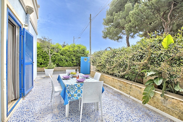 Salle à manger extérieure