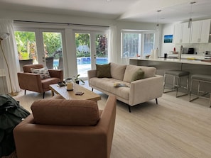 Lots of open space-lots of lighting-enjoy a cup of coffee by the breakfast nook.
