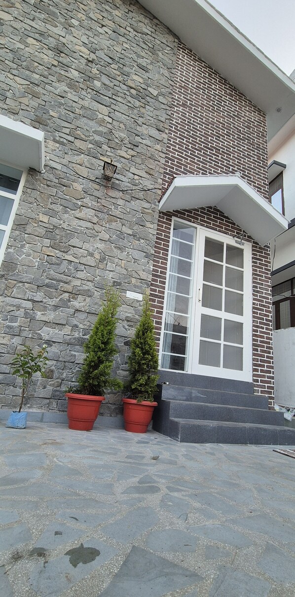 Exterior detail