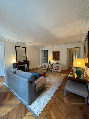 Living room with fireplace
