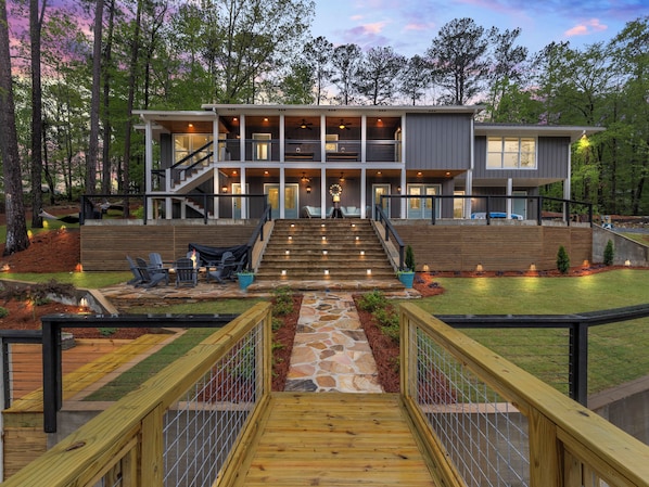 Welcome to Turtle Cove Retreat!!