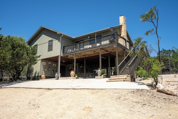 Front exterior view of house