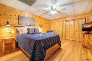 One of Roudy's Roost's comfy bedrooms
