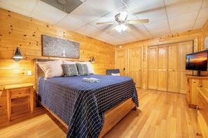 One of Roudy's Roost's comfy bedrooms