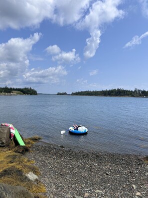Beach Area (low tide) Crystal Clear water great for all water activities
