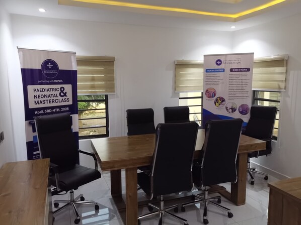Meeting facility