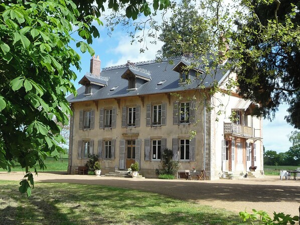 Holiday Home Exterior [summer]