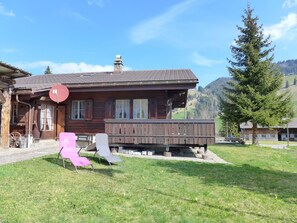 Haus, Hütte, Ländliches Gebiet, Bergstation, Gebirge, Steigung, Veranda, Blockhaus, Senke, Dorf
