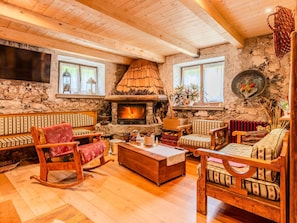 Wood, Furniture, Home, Hardwood, Cottage, Wood Stain, Room, Log Cabin, Lumber, Living Room