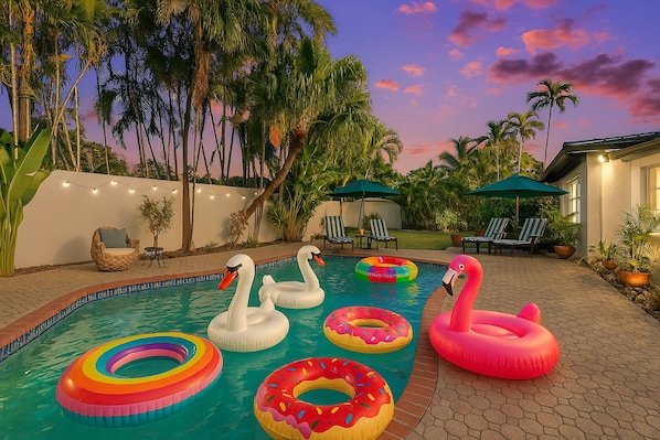 Pool