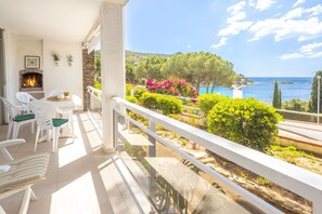 Terrasse und Aussicht (3)