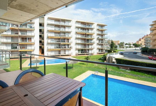 Terrasse et vue (1)