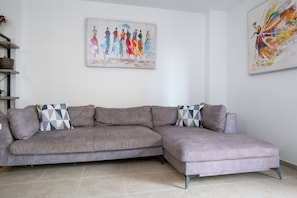Living-dining room (4)